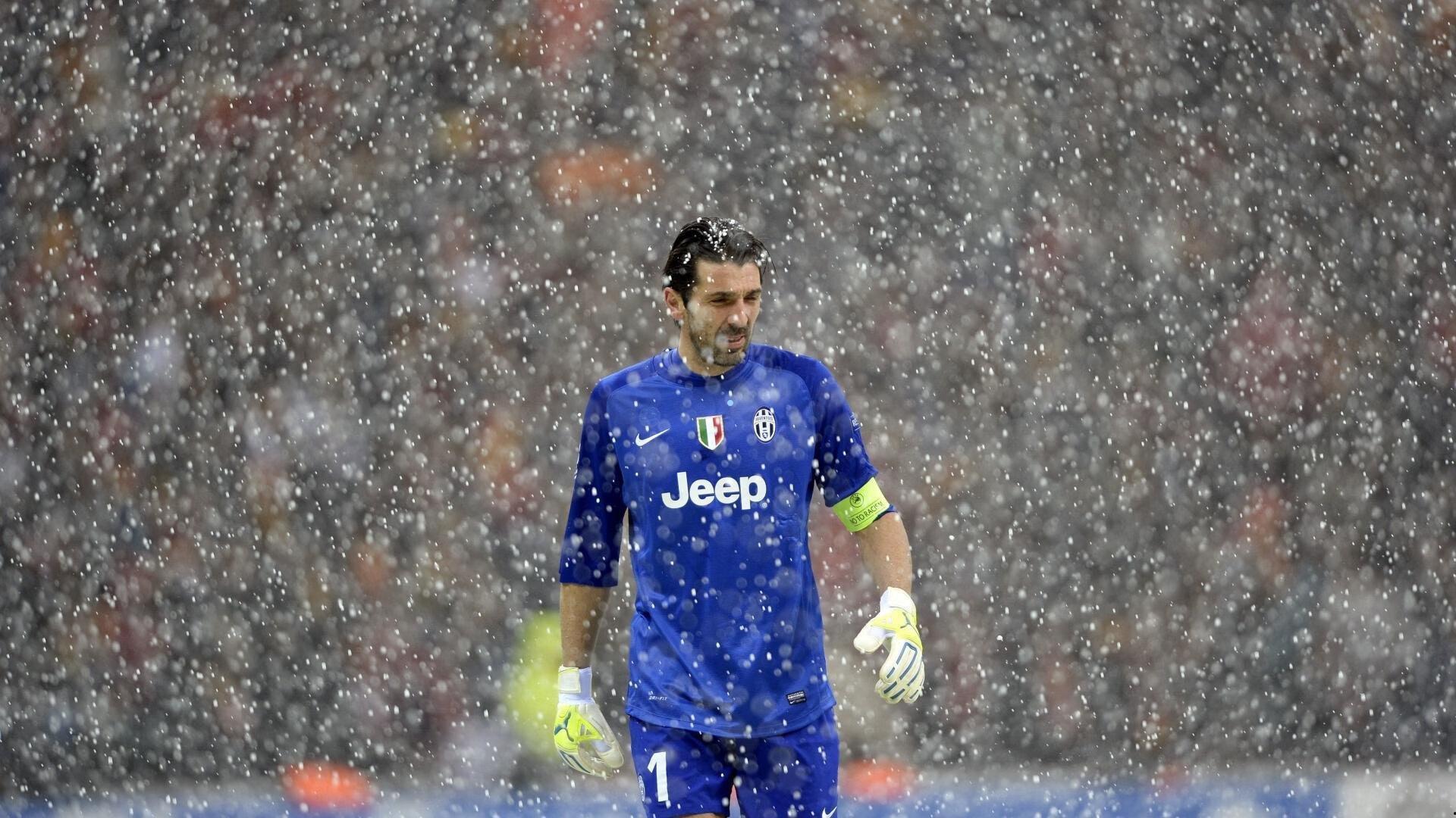 中国竞彩网首页官方|伊布密谋米兰王者归来计划遭截停 富拉尼与阿莱格里联手否决弟媳回归路