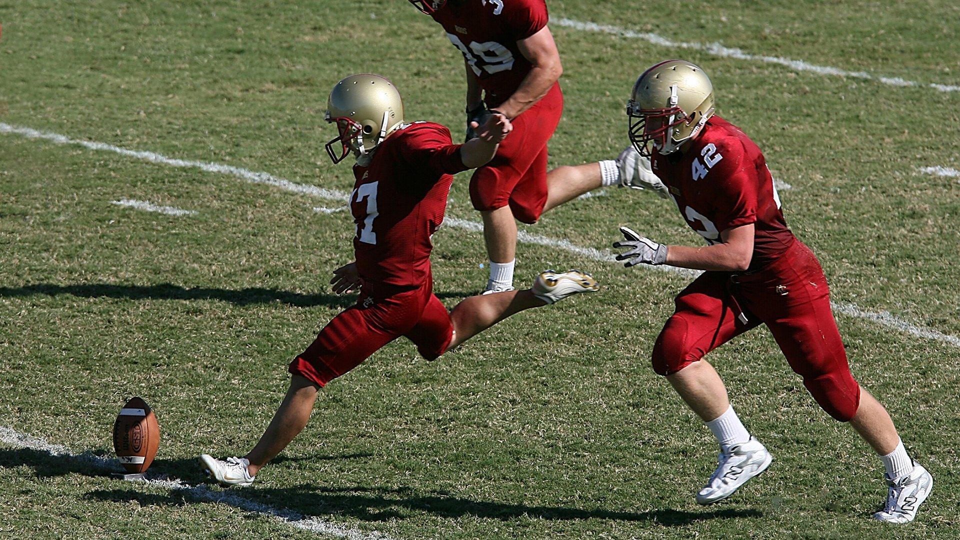 中国竞彩网首页_陈琦深度解析，14亿人口背景下中国足球选拔11将的世纪挑战
