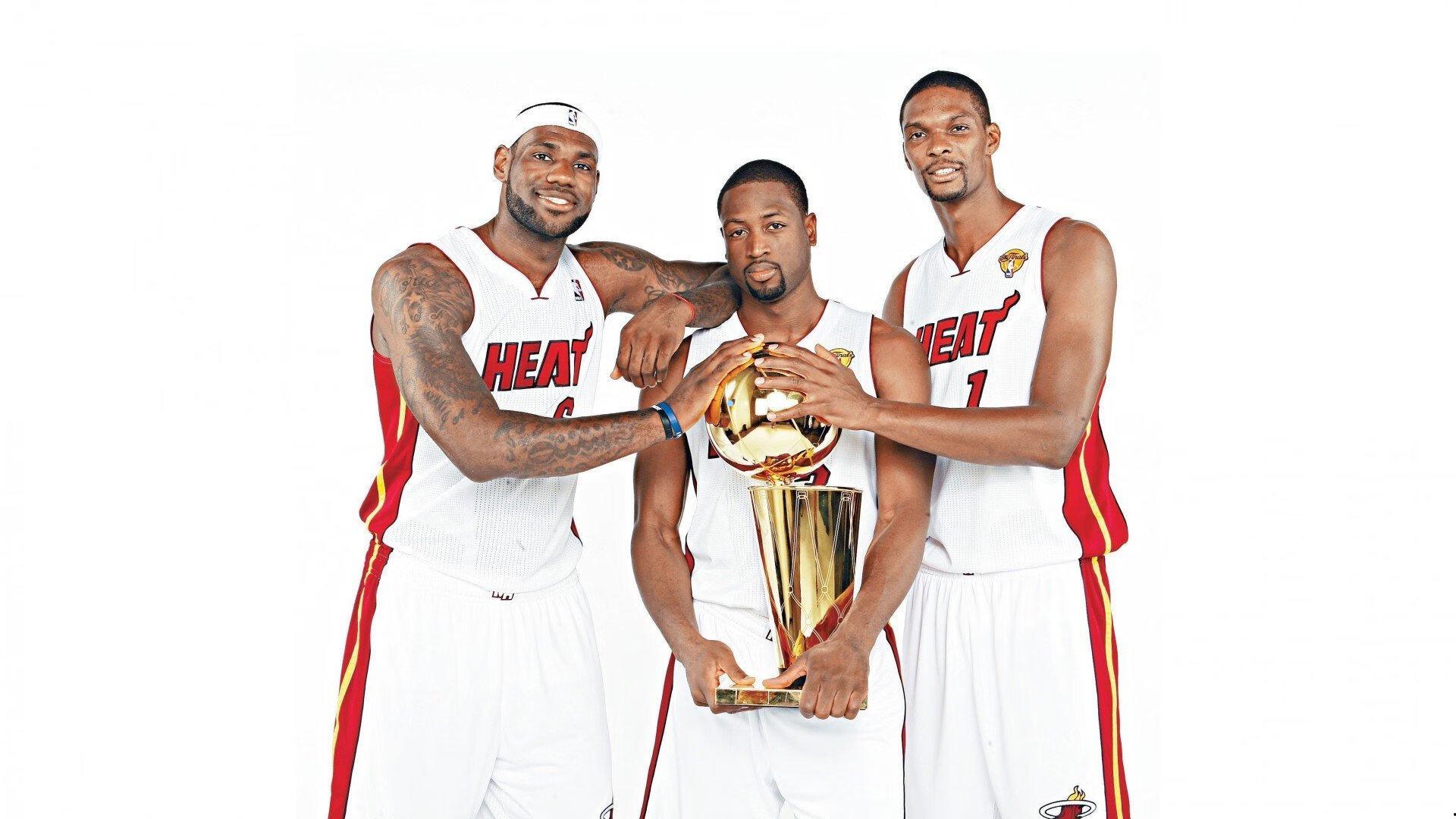 名宿盛赞劳塔罗统治力震撼足坛，弗拉泰西全能性遭质疑，真能通吃所有球队？